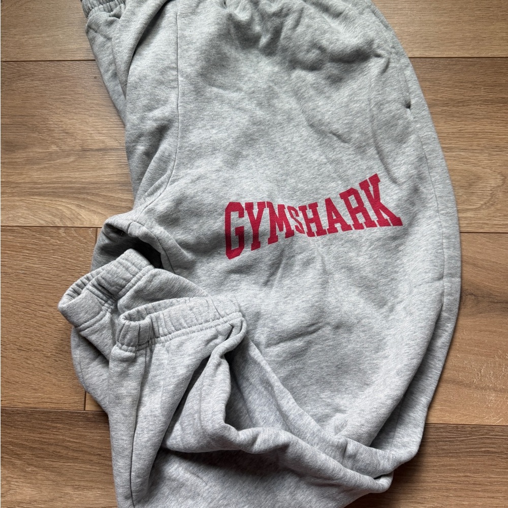 Gymshark Heather Gray Fleece-Lined Joggers